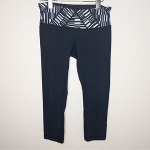 Lululemon Crop Mid Rise Black and White Leggings